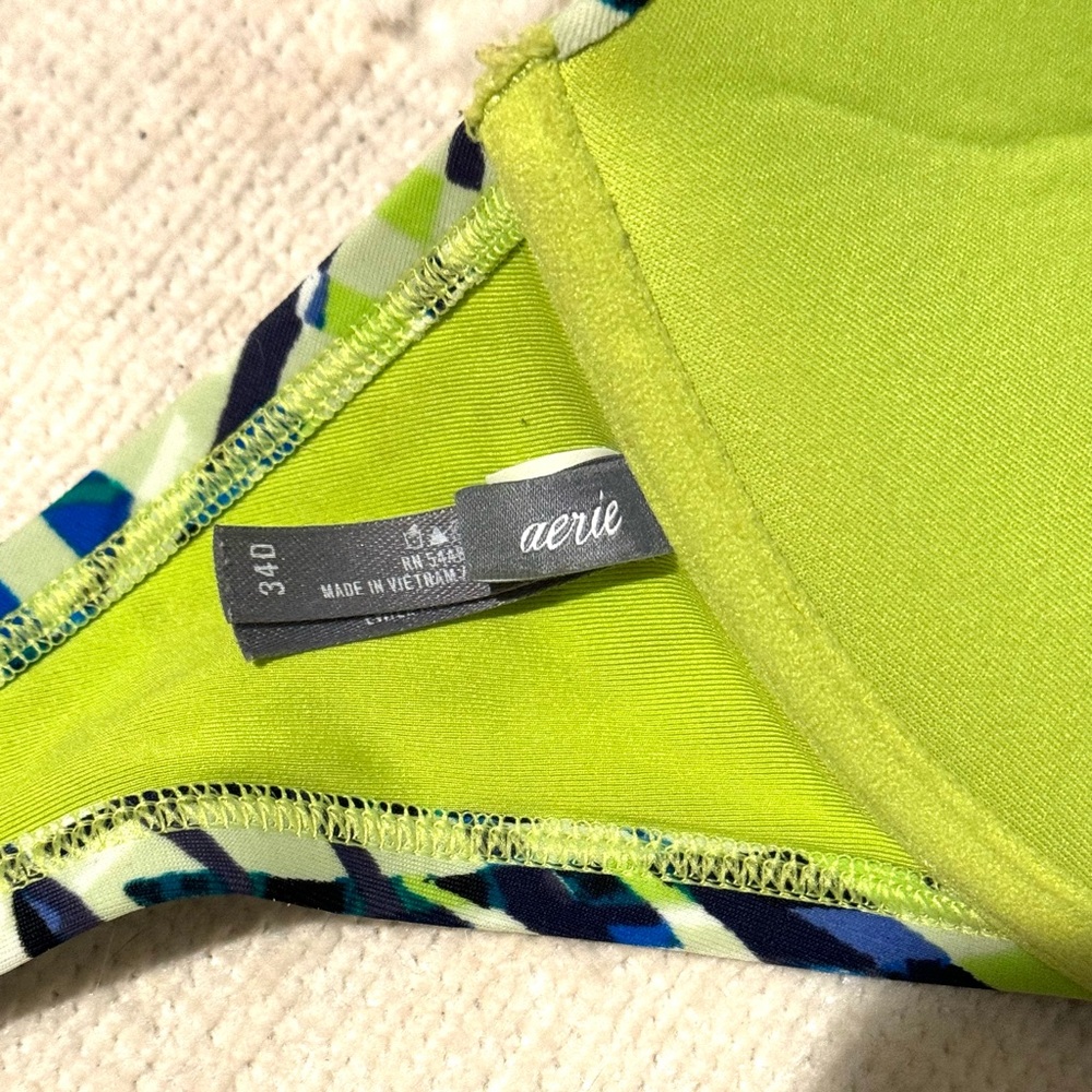 Aerie Tropical Bikini Top - Picture 3 of 3